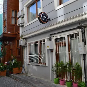 https://riverland-apartsuites.istanbul-turkeyhotels.com