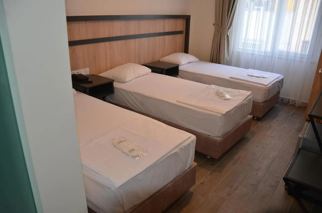 Hotel Piyes Otel Antalya