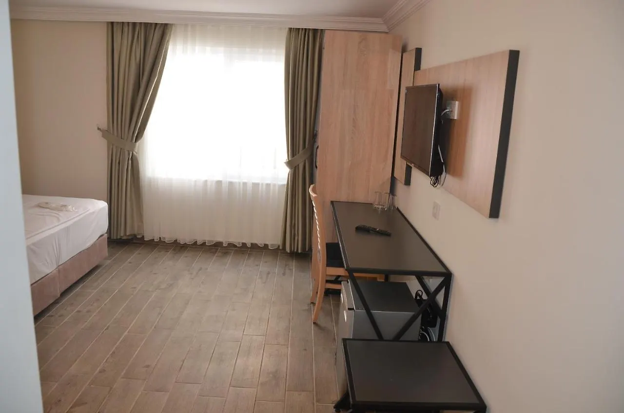 Piyes Otel Antalya